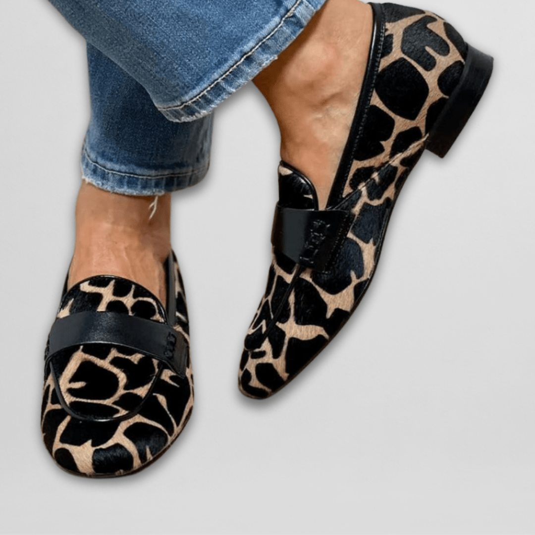 Leopard / 9 UK | 42 EU